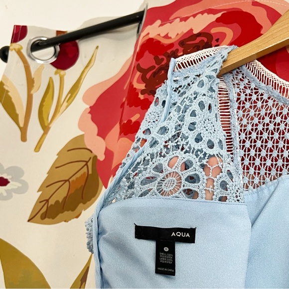 AQUA Blue Floral Crotchet Lace Dress Size Small - Picture 6 of 6